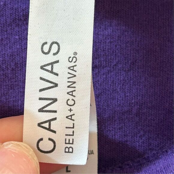 Bella + Canvas Men's Purple Gremlins Graphic T-Shirt Size L Short Sleeve - Picture 8 of 15